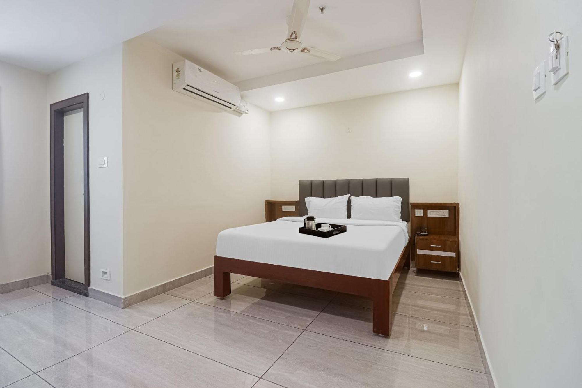 Townhouse Dj Grand Hotel Tirupati Kültér fotó