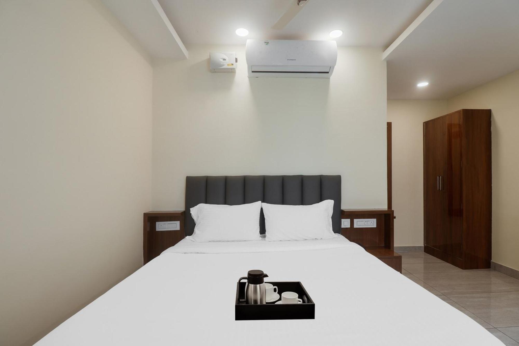 Townhouse Dj Grand Hotel Tirupati Kültér fotó